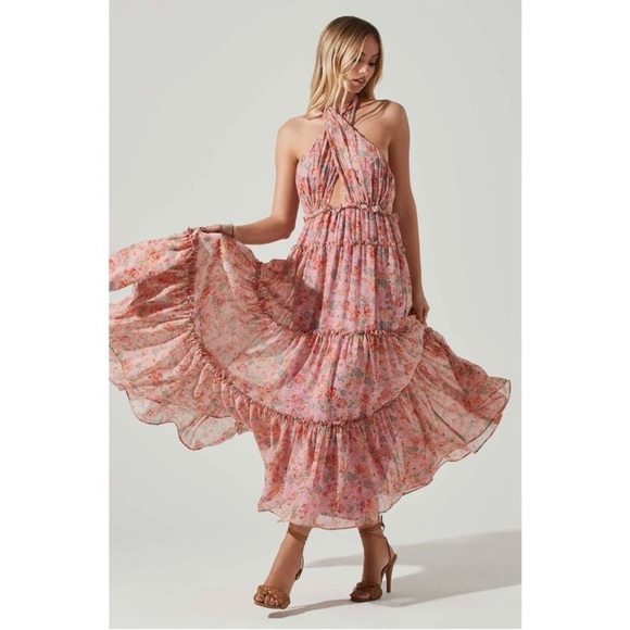 NWT ASTR The Label Floral Tiered Jaidee Halter Neck Open Back  Maxi Dress SZ XS - Picture 2 of 12
